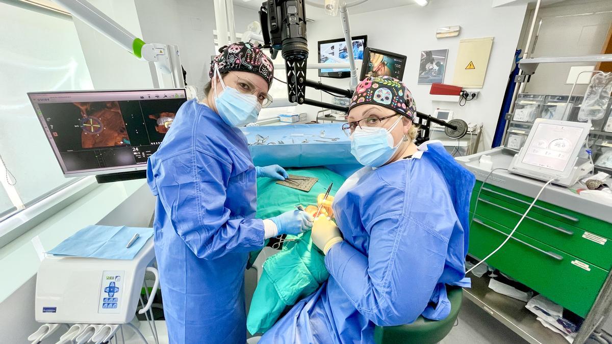 En Perio&amp;Implant lo importante es dar solución y restaurar tu boca.